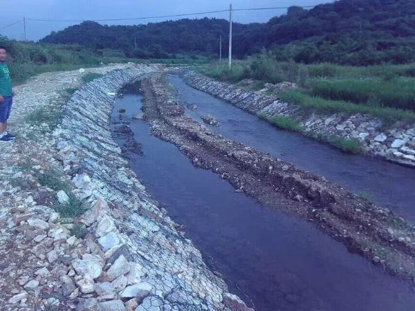 福建石笼网河道改造